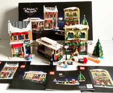 LEGO ICONS 10308 HOLIDAY MAIN