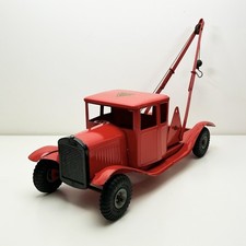 Vintage TRI-ANG 1940s Pressed Steel Red BEDFORD TOW TRUCK Wrecker Crane w/ Decal