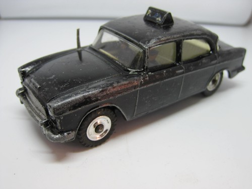 Dinky toys humber hawk - *dinky,