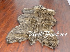 3' x 5' Wolf Skin Synthetic