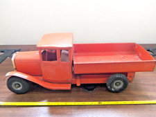 Vintage TRI-ANG 1940's Pressed