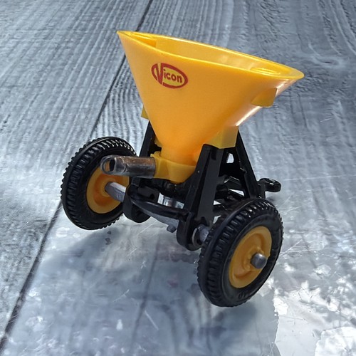 Britains farm vicon - farm,
