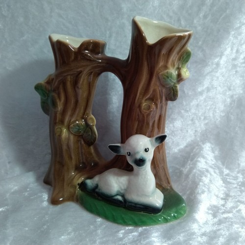 Vintage hornsea england lamb - hornsea,