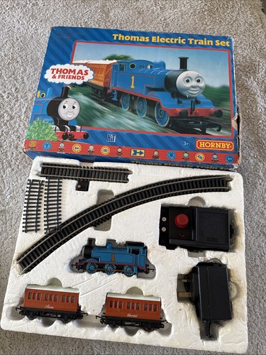 Hornby thomas the tank - thomas,