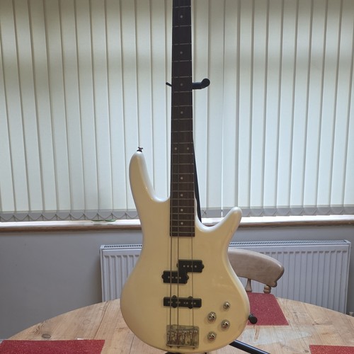 Ibanez soundgear gsr200 - ibanez,