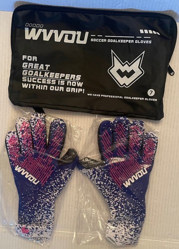 Soccer goalkeeper gloves - soccer,