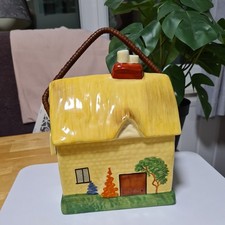 1930s Carlton Ware Biscuit