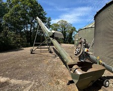 ROWLAND ENGINEERING Grain Silos (x8) Job Lot with Drying Fans and Filling Auger