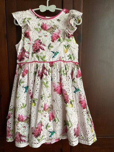 Beautiful girls ted baker - beautiful,