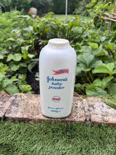 Johnson baby powder - johnson’s,
