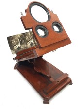 Antique Victorian Wooden Mahogany Graphoscope / Picture Viewer / Stereoscope