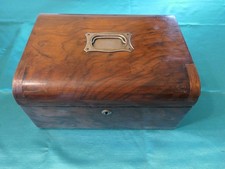 ANTIQUE WALNUT CASKET SEWING / JEWELLERY BOX