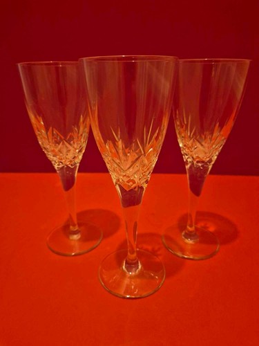 Set crystal wine glasses - of,