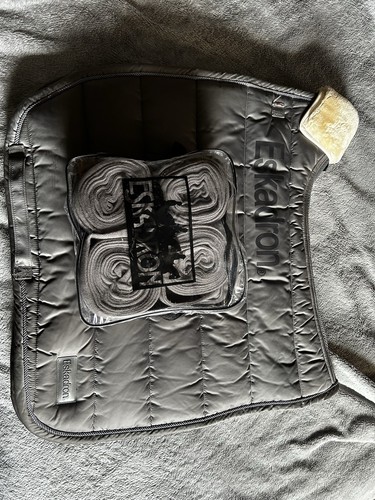 Eskadron glossy grey pad - glossy,
