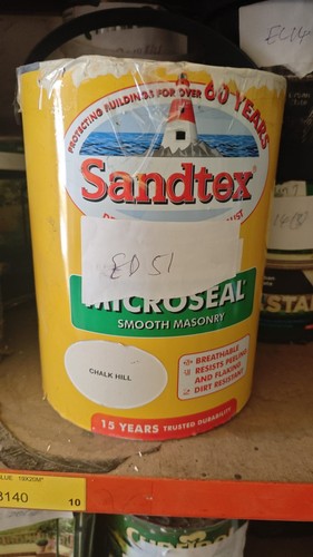 Sandtex smooth masonry paint - smooth,