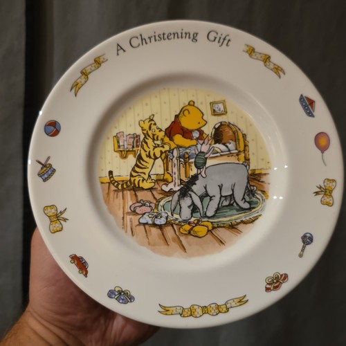 Royal doulton winnie the pooh - winnie,