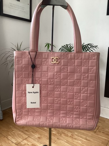 Chanel icon chocolate bar pink - chanel,