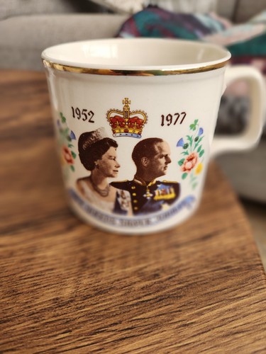 Pall mall ware - mall, queen