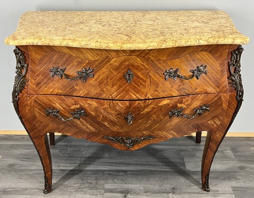 Chest drawers antique - of,
