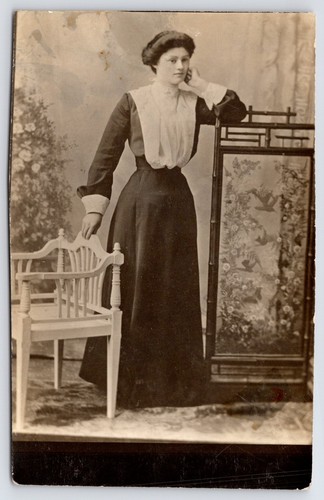 Rppc gibson girl - rppc,