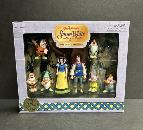 Disney theme park exclusive - disney,