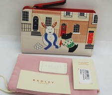 Radley 'Fun in the Snow'