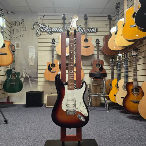 Fender player stratocaster hss - fender,