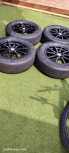 Jaguar pace inch alloys - 17,
