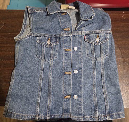 Women levis sleeveless - levis,
