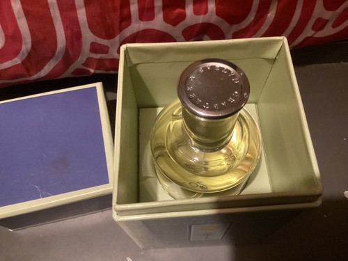 Crabtree and evelyn cayman - evelyn,
