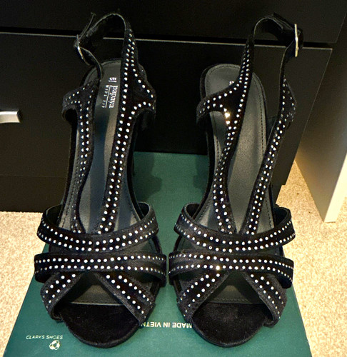 Papaya black studded strappy - black,