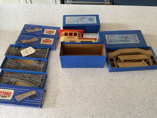 Hornby dublo gauge cabin - dublo,