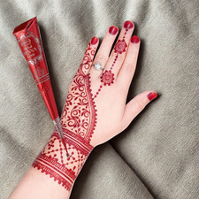 RED MAROON HERBAL HENNA CONE