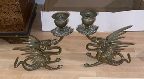 Vintage brass griffin - ,
