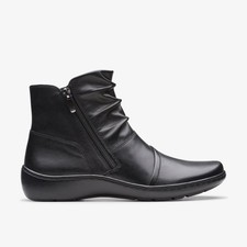 Clarks Womens Cora Pace Black