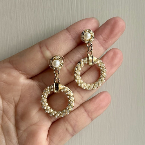 Vintage style gold - gold, drop