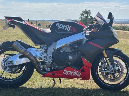 Aprillia rsv4 factory - aprillia,