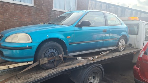 Honda civic 1995 breaking - honda,