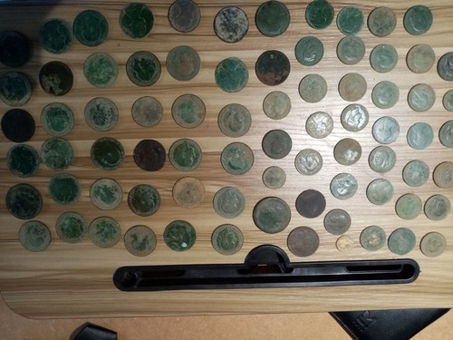 Metal detecting finds coins - ,