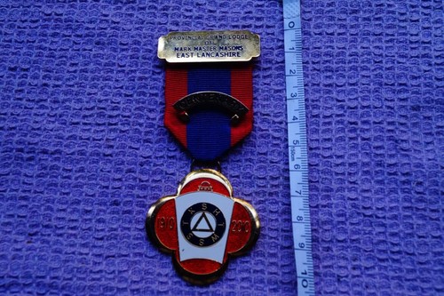 Rare 2010 mark - master, mason