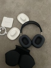 Apple AirPods Max 2nd Gen
