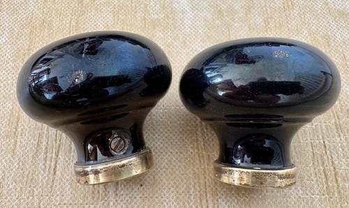 Pair vintage black porcelain - vintage,