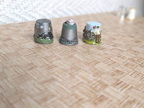 Pewter thimbles cold - 3x,