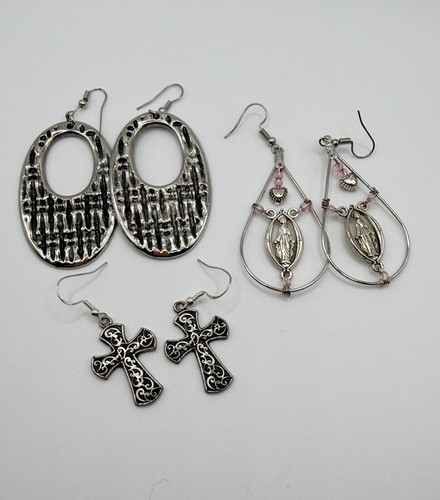Lot silver toned - of,