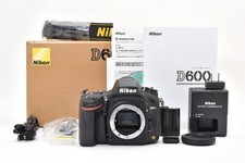 2218 shots[MINT w/box] Nikon