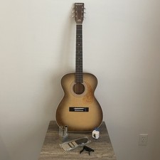 Vintage 1972 Harmony H6341