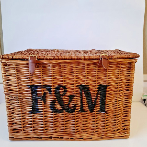 Fortnum and mason - and, hamper