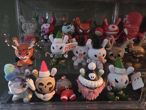 Mixed lot kidrobot vinyl - lot,