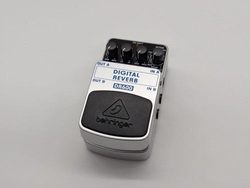 Behringer multi effects guitar - multi-effects,