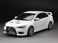 Sunstar 1/18 Mitsubishi Lancer Evolution X - White (New tooling) - 5824